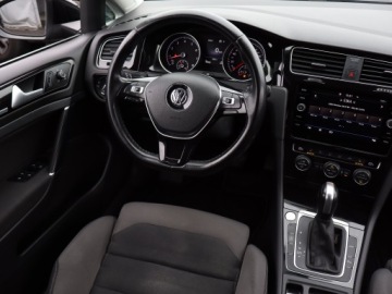 Volkswagen Golf VIII Variant 1.5 eTSI 150KM 2020 VW Golf 1.5 TSI, Salon Polska, Automat, VAT 23%, zdjęcie 6