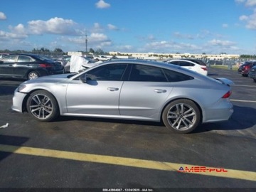 Audi A7 C8 2023 Audi A7 Sportback 2023 r.,3,0L PREMIUM 55 TFSI QUATTRO S TRONIC 3.0 Benzyna, zdjęcie 14
