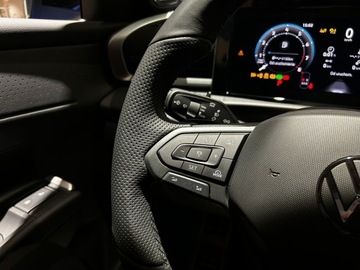 Volkswagen T-Roc I SUV Facelifting 1.5 TSI ACT 150KM 2025 Volkswagen T-Roc R-line 1.5 eTSI 150 KM DSG, zdjęcie 9