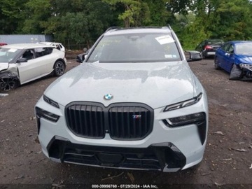 BMW X7 2023 BMW X7 2023 BMW X7 M60i Sports Activity Vehicle 4.4 Benzyna 523KM, zdjęcie 10