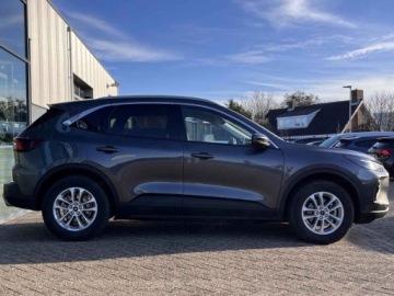 Ford Kuga III SUV Facelifting 1.5 EcoBoost 186KM 2025 Od ręki - Titanium FWD 1.5 EcoBoost 186KM / Pakiet Winter, Head-Up, zdjęcie 1