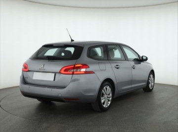 Peugeot 308 II SW Facelifting 1.5 BlueHDI 130KM 2019 Peugeot 308 1.5 BlueHDi, Salon Polska, zdjęcie 4