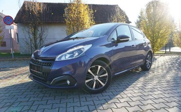 Peugeot 208 I Hatchback 5d Facelifting 1.2 PureTech 82KM 2017 Peugeot 208 Bezwypadkowy Serwisowany 1-Wlasciciel Navi Panorama Alu Grz.Fo, zdjęcie 11