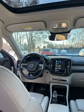 Volvo XC40 2024 Volvo XC 40 Plus 2024 ZarejestrowaneGotowe do jazdy 2.0 Benzyna 247KM, zdjęcie 15