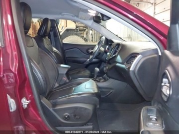 Jeep Cherokee V 2021 Jeep Cherokee 2021 JEEP CHEROKEE LATITUDE LUX 4X4 3.2 Benzyna 271KM, zdjęcie 10