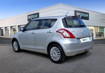 Suzuki Swift V Hatchback 3d Facelifting 1.2 VVT 94KM 2015 Suzuki Swift 1.2 Comfort 1.2 Benzyna 94KM, zdjęcie 22