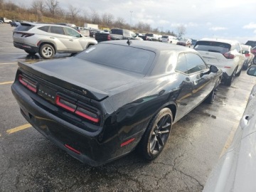 Dodge Challenger III 2022 Dodge Challenger RT Scat Pack 2022 6.4 Benzyna 485KM, zdjęcie 3