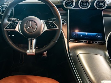 Mercedes GLC C254/X254 2025 GLC Coupe 200 d 4-Matic Avantgarde 2.0 (163KM) 2025, zdjęcie 5