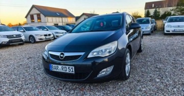 Opel Astra J Sports Tourer 1.4 Turbo ECOTEC 120KM 2011 Opel Astra Opel Astra 1.4 Benzyna 120KM, zdjęcie 1