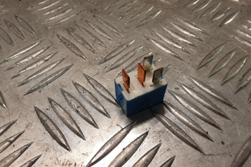 RELÉ LEXUS LS (_F4_) 9098702027 4.6L GASOLINE 2008