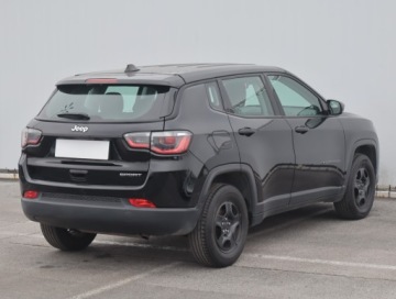 Jeep Compass II SUV 1.4 MultiAir 140KM 2017 Jeep Compass 1.4 MultiAir, Salon Polska, Klima, zdjęcie 4