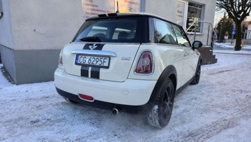 Mini One II Hatchback 1.4 95KM 2008 MINI ONE 1,4 benzyna 95 KM klima zarejestrowany 1.4 Benzyna 95KM, zdjęcie 12