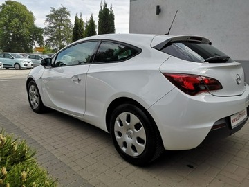 Opel Astra J Hatchback 5d 1.4 Turbo ECOTEC 120KM 2011 Opel Astra 14 16V 120 KM GTC Klima Parktronic, zdjęcie 8