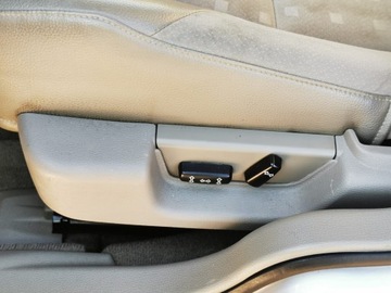 Volvo S60 I 2003 VOLVO S60 Automat, Podgrzewane fotele, 2.5T i 20V 210KM, DSTC, zdjęcie 14