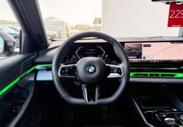BMW Seria 5 G90-91 Touring 2.0 520d 197KM 2025 BMW Seria 5 I wlasciciel M Pro Pakiet Hak Gwarancja Bezwypadkowy FVAT, zdjęcie 33