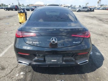 Mercedes CLE Coupe 2.0 300 258KM 2024 Mercedes-Benz CLE 2024r., Cle 300 4matic, 2L, od ubezpieczalni 2.0 Benzyna, zdjęcie 2