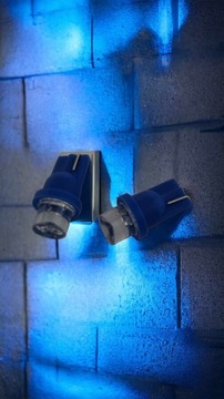 POSTOJÓWKI-DIODY-LEDY-ŻARÓWKI W5W BLUE 2 SZT -MOCNE NIEBIESKIE ŚWIATŁO 12V