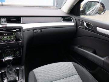 Skoda Superb II Sedan 2.0 TSI 200KM 2010 Skoda Superb 2.0 TSI, Salon Polska, DSG, Xenon, zdjęcie 7