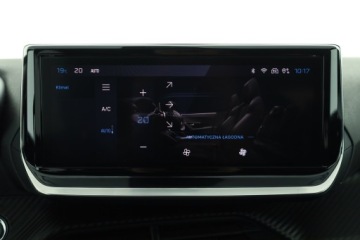 Peugeot 2008 II SUV 1.2 PureTech 130KM 2023 Peugeot 2008 1.2 PureTech, Salon Polska, zdjęcie 9