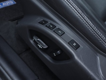 Volvo XC60 I SUV Facelifting 2.0 D3 DRIVE-E 150KM 2016 Volvo XC60 D3, Skóra, Klima, Klimatronic, zdjęcie 19