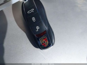 Porsche 911 991 50th Anniversary 3.8 400KM 2017 Porsche 911 2017r, 911, Turbo, 3.8L 3.8 Benzyna 400KM, zdjęcie 13