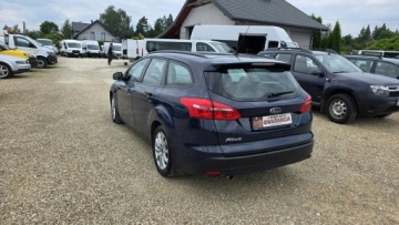 Ford Focus III Kombi Facelifting 1.5 TDCi 95KM 2016 Ford Focus ładny stan , technicznie super, zdjęcie 6