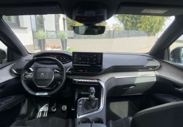 Peugeot 3008 II Crossover Facelifting  1.2 PureTech 130KM 2021 Peugeot 3008 Peugeot 3008 1.2 PureTech GT SampS 1.2 Benzyna 130KM, zdjęcie 24