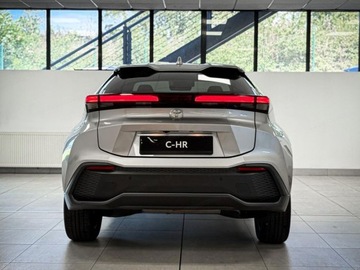 Toyota C-HR II SUV Plug-In 2.0 Hybrid Dynamic Force Plug-in  223KM 2025 Od ręki - Style 2.0 Hybrid Dynamic Force Plug-in 223KM | Podgrzewane fotele, zdjęcie 2