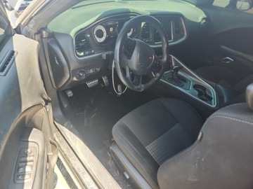 Dodge Challenger III 2021 Dodge Challenger RT Scat Pack 2021 6.4l 6.4 Benzyna 485KM, zdjęcie 8