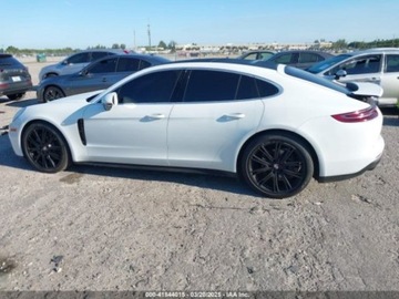 Porsche Panamera II Sport Turismo 2.9 V6 440KM 2018 Porsche Panamera Porsche Panamera 4S, od ubezpieczalni 2.9 Benzyna 440KM, zdjęcie 1