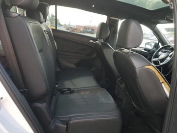 Volkswagen Tiguan II 2022 Volkswagen Tiguan 2022 VOLKSWAGEN TIGUAN SE R-LINE BLACK 2.0 Benzyna 184KM, zdjęcie 11