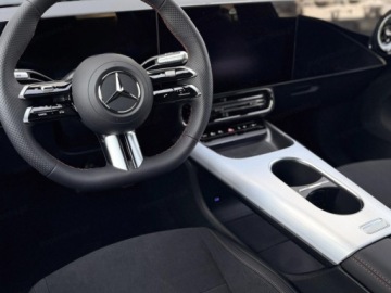 Mercedes CLA C118/X118 2026 MERCEDES-BENZ CLA 200 4-Matic AMG Line 1.5 (163KM) 2026, zdjęcie 11