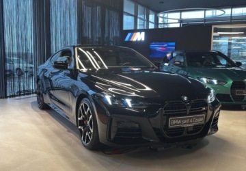 BMW Seria 4 G22-23-26 2025 BMW Seria 4 BMW Bonkowscy oferuja samochod dostepny od reki 3.0 381KM, zdjęcie 1