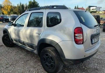 Dacia Duster I SUV Facelifting 1.6 SCe 114KM 2017 Dacia Duster Salon Polska Zadbany 1.6 Benzyna 114KM, zdjęcie 3
