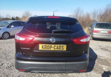 Nissan Qashqai II Crossover 1.6 dCi 130KM 2016 Nissan Qashqai Nissan Qashqai 1.6 dci klima kamery 360 stan bdb gwarancja, zdjęcie 5