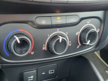 Fiat Tipo II Hatchback 1.4 95KM 2019 Fiat Tipo 1.4i, 95KM, Klimatyzacja, Telefon, zdjęcie 27