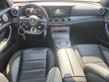 Mercedes Klasa E W214 2023 Mercedes-Benz Klasa E AMG 53 4Matic 2023 3.0l 3.0 Benzyna 429KM, zdjęcie 8