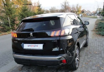 Peugeot 3008 II Plug-In Hybrid Facelifting 1.6 HYBRID 225KM 2022 Peugeot 3008 Plugin-in 1.6 Hybryda Plug-in 225KM, zdjęcie 2