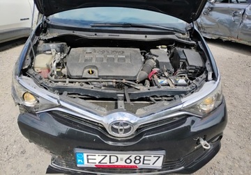 Toyota Auris II Hatchback 5d Facelifting 1.6 Valvematic 132KM 2018 Toyota Auris 2018r, Salonowa. 1.6 Benzyna. Uszkodzona. Poobijana. VAT 23, zdjęcie 4