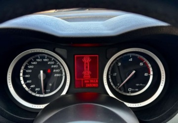 Alfa Romeo 159 Sportwagon 2.0 JTDM 16v 170KM 2010 Alfa Romeo 159 Alfa Romeo 159 2.0 JTDM 16V DPF Turismo 2.0 Diesel 170KM, zdjęcie 11