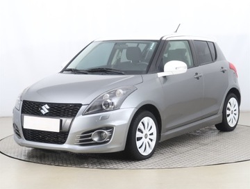 Suzuki Swift V Hatchback 3d Facelifting 1.6 VVT 136KM 2015 Suzuki Swift 1.6 Sport, Xenon, Klima, Klimatronic, zdjęcie 1