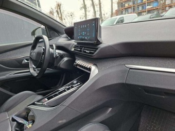 Peugeot 5008 II Crossover Facelifting 1.5 BlueHDi 130KM 2023 Peugeot 5008 Allure Pack / 7 osobowy / 1 właścicie, zdjęcie 4