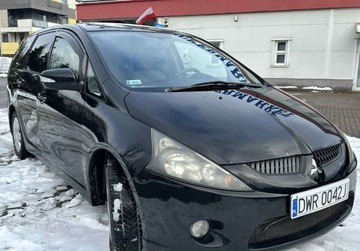 Mitsubishi Grandis 2.4 i 16V MIVEC 165KM 2004 Mitsubishi Grandis 2.4 benzyna, lpg 2004 7 -osobowy 2.4 Benzyna 164KM, zdjęcie 4