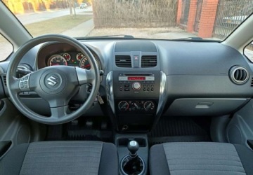 Suzuki SX4 I Hatchback Facelifting 1.6 VVT 120KM 2013 Suzuki SX4 1.6 Premium 4X4 1.6 Benzyna 120KM, zdjęcie 30