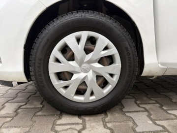 Toyota Yaris III Hatchback 5d Facelifting 2017 1.5 Dual VVT-iE 111KM 2019 Toyota Yaris 1,5-Dual-VVT-iE III (2011-2019) 1.5 P, zdjęcie 19