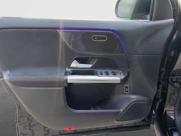 Mercedes GLA II Off-roader Facelifting 1.3 200 163KM 2025 Mercedes-Benz GLA 200 200 Pakiet AMG FaceLift, zdjęcie 16