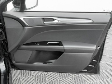 Ford Mondeo V Kombi Facelifting 2.0 EcoBlue 150KM 2020 Ford Mondeo WD2445P#2.0 EcoBlue Titanium Podgrz.f,, zdjęcie 28