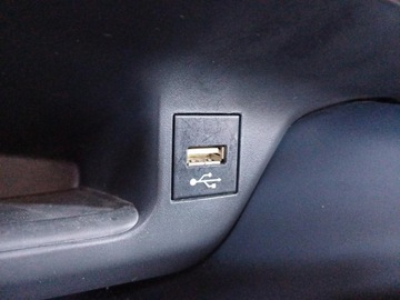 Toyota C-HR I Crossover Facelifting 1.8 Hybrid 122KM 2023 Toyota C-HR 1.8 Hybrid GPF Comfort 1.8 Hybrid GPF, zdjęcie 24