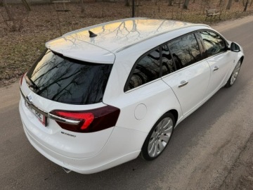 Opel Insignia I Sports Tourer Facelifting 2.0 CDTI BiTurbo ECOTEC 195KM 2014 Opel Insignia OPC COSMO 2.0 BiTurbo 195KM Navi Alu, zdjęcie 9