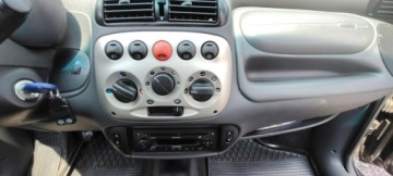 Fiat Seicento Hatchback 3d 1.1 55KM 2001 Fiat Seicento Sporting, zdjęcie 9